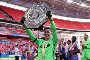 还记得吗？曼联2023夏窗1750万欧卖迪恩-亨德森，5000万买奥纳纳