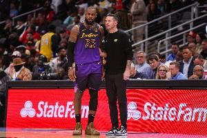 斯玛特认为主帅球商被低估！湖媒反驳：雷迪克的球商没啥可称赞的