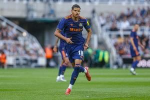 邮报：奥苏拉将3000万镑转会法兰克福 纽卡未来可选择回购球员