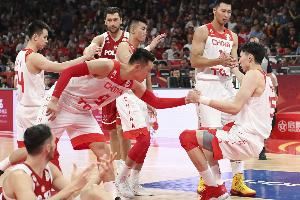 六年前的今天：中国篮球噩梦之夜 男篮不敌波兰