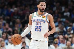 戴格诺特：对手已对阿杰伊·米切尔制定比赛计划 这是成长的过程